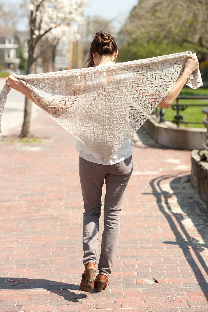 Rue Shawl Kit -Antigone- (with a pattern in Japanese only, in PDF)
