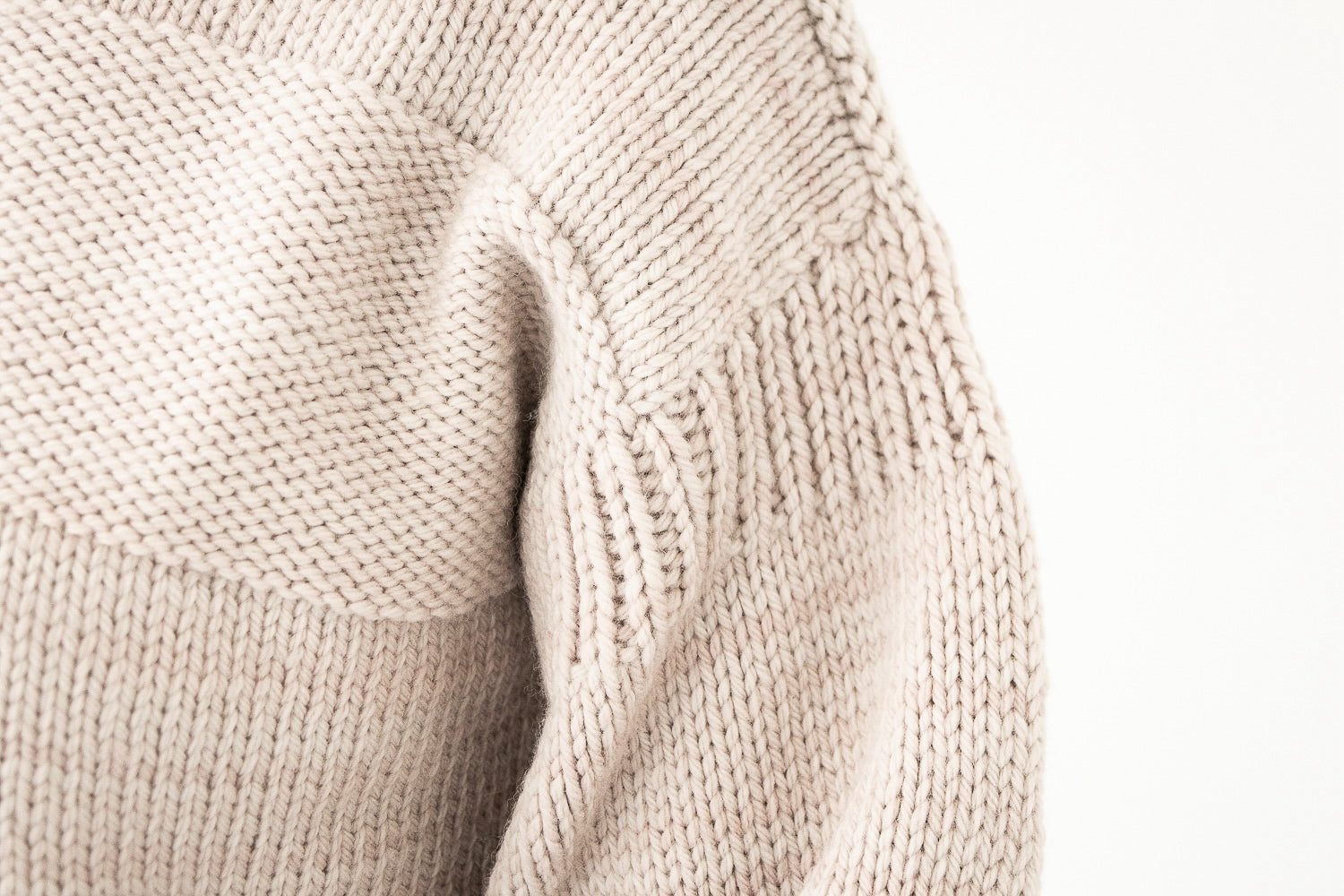 初めてのセーター -Waltz- キット(PDF版日本語文章パターン・ビデオチュートリアル付き)