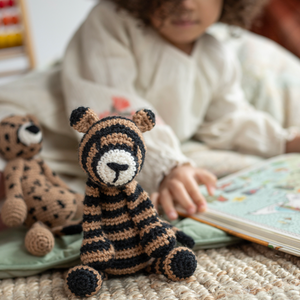 LAURENCE (ローレンス) -トラ-