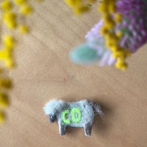 3/21 ニードルパンチで作る羊のワッペン