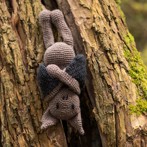 CLARENCE(クラレンス) -コウモリ-