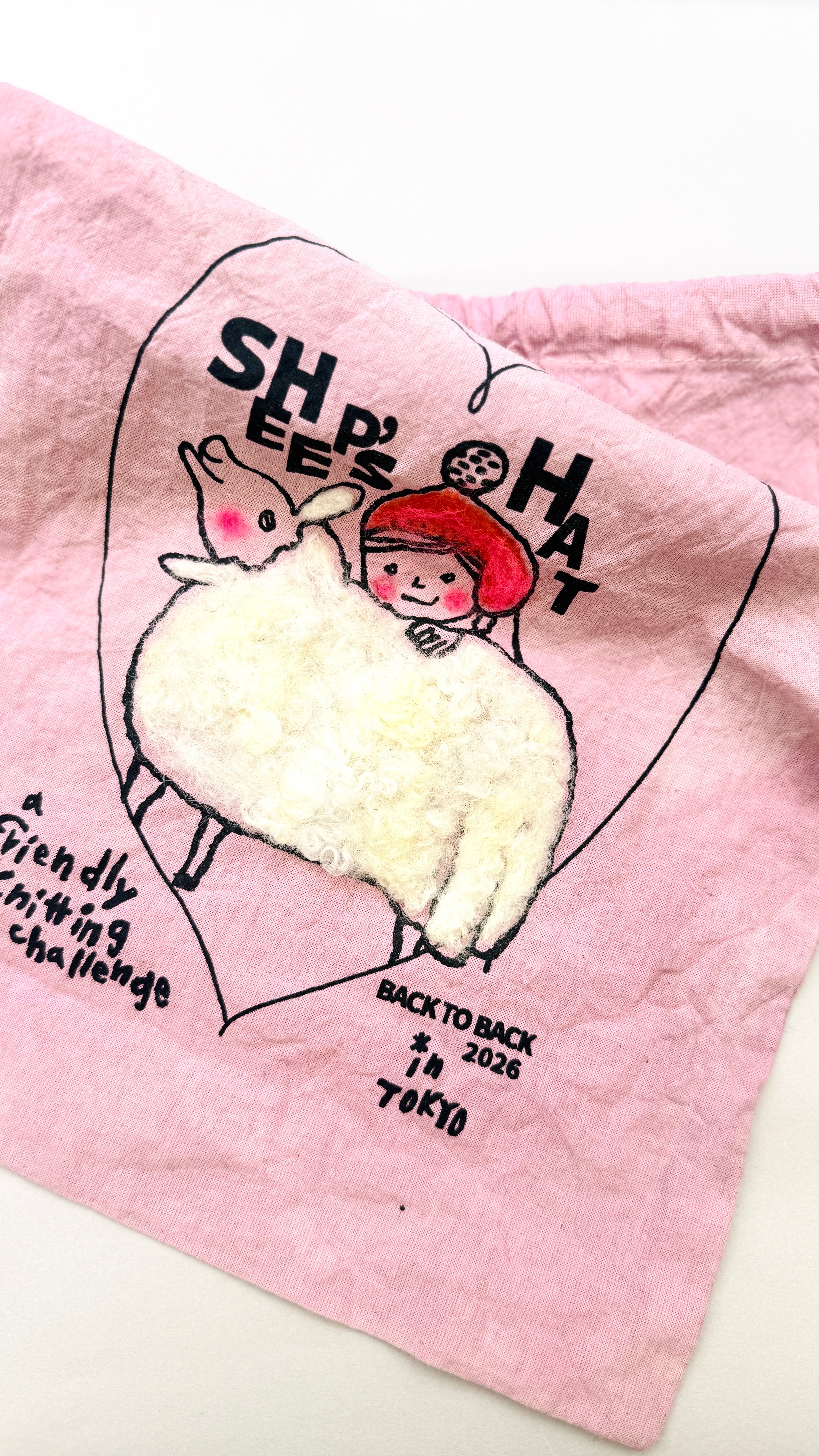 3/20 オリジナル巾着にニードルパンチで羊毛刺繍