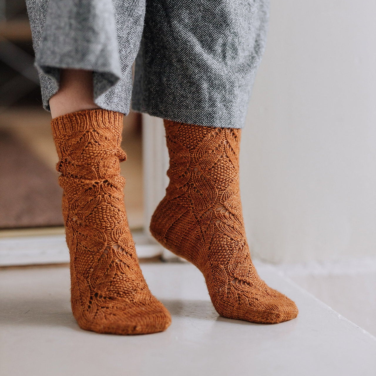 Poet socks -Trek 50g- キット （PDF版日本語文章パターン付き）