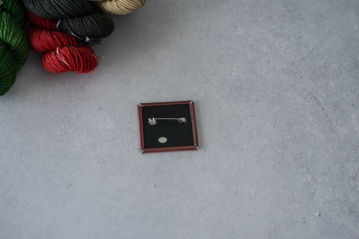 amirisu Movie & Knit 缶バッジ