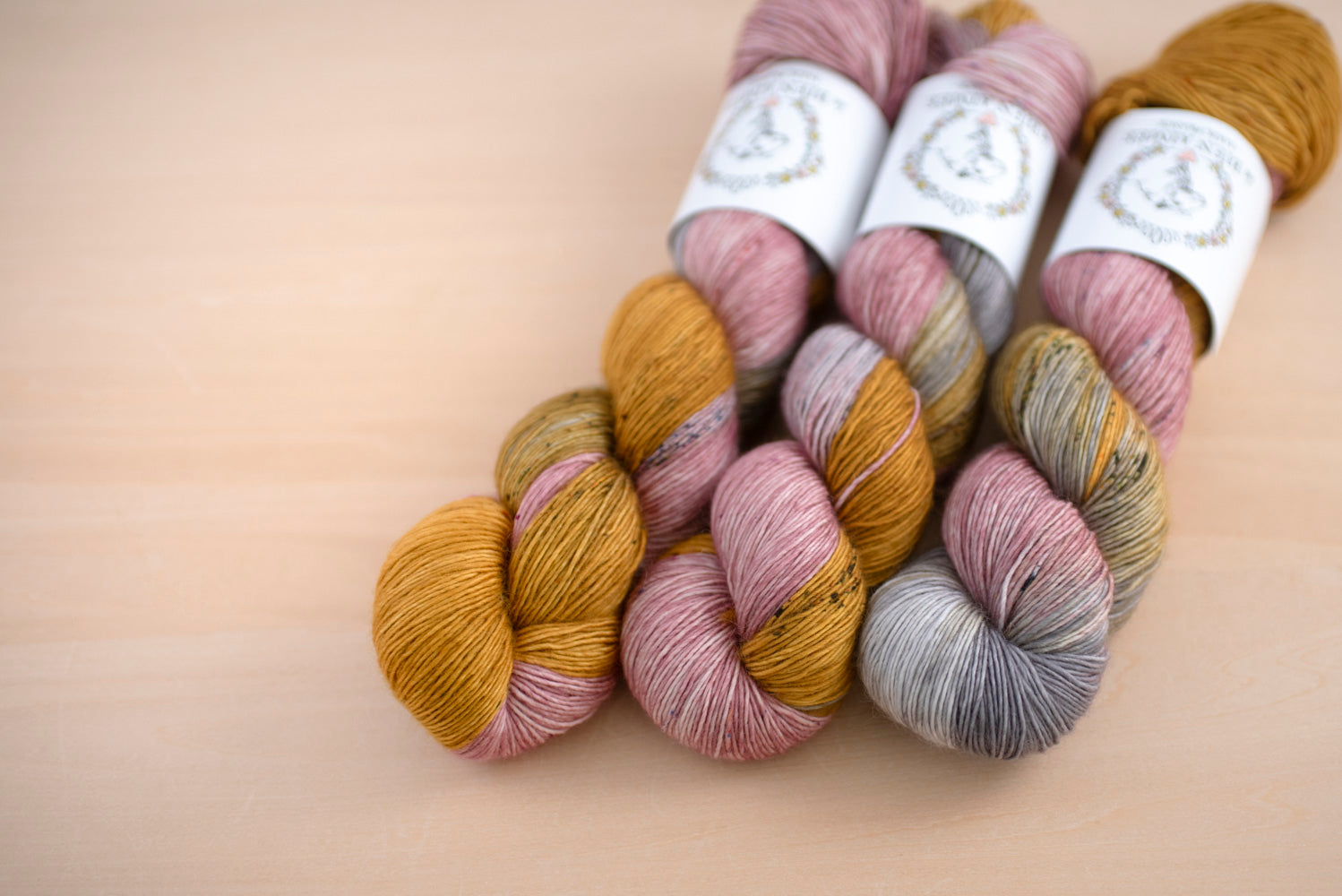 La Bien Aimée Merino Singles - amirisu online store La Bien Aimée Merino Singles - amirisu online store