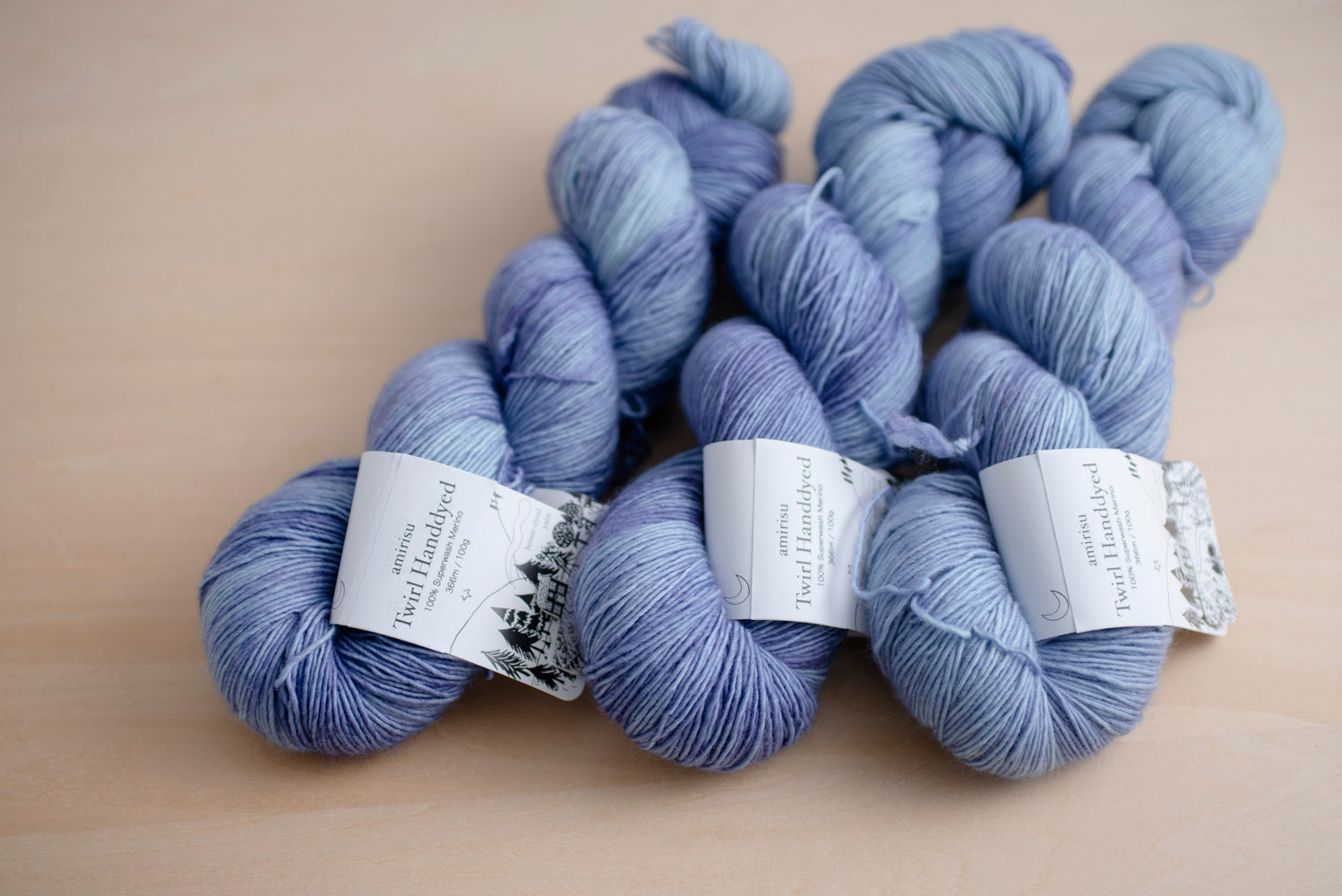 amirisu TwirlHanddyed Lamb's ears 100g×3 amirisu TwirlHanddyed Lamb's ears 100g×3