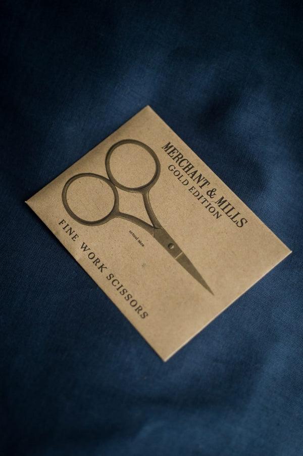 FINE WORK GOLD SCISSORS - amirisu online store
