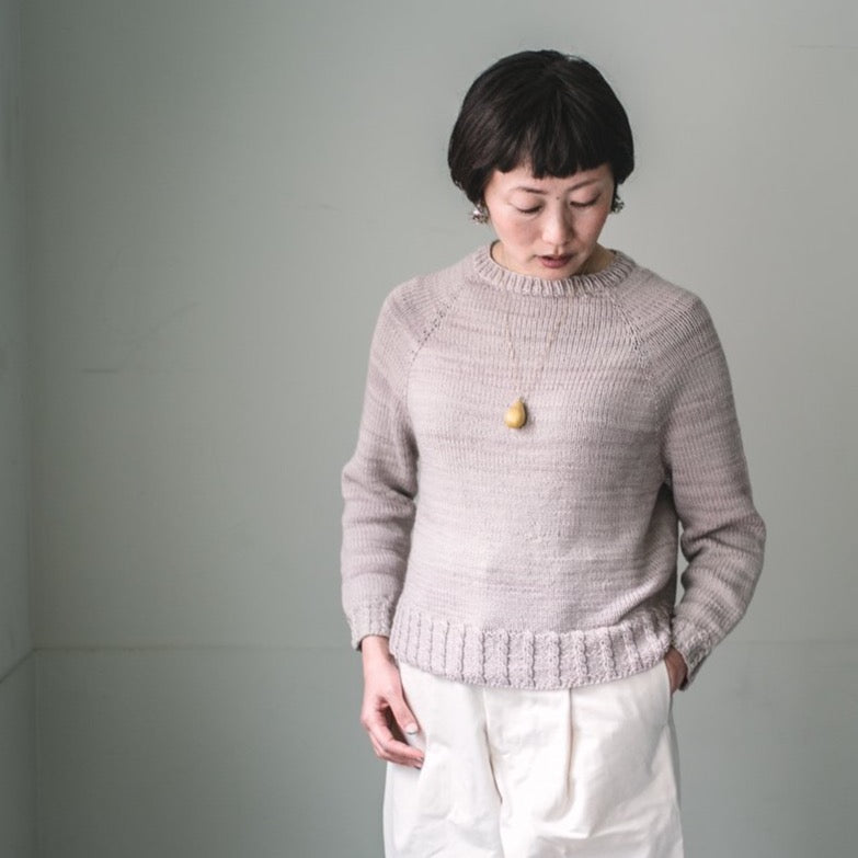 The first top-down sweater kit (includes Japanese text pattern and video tutorial)