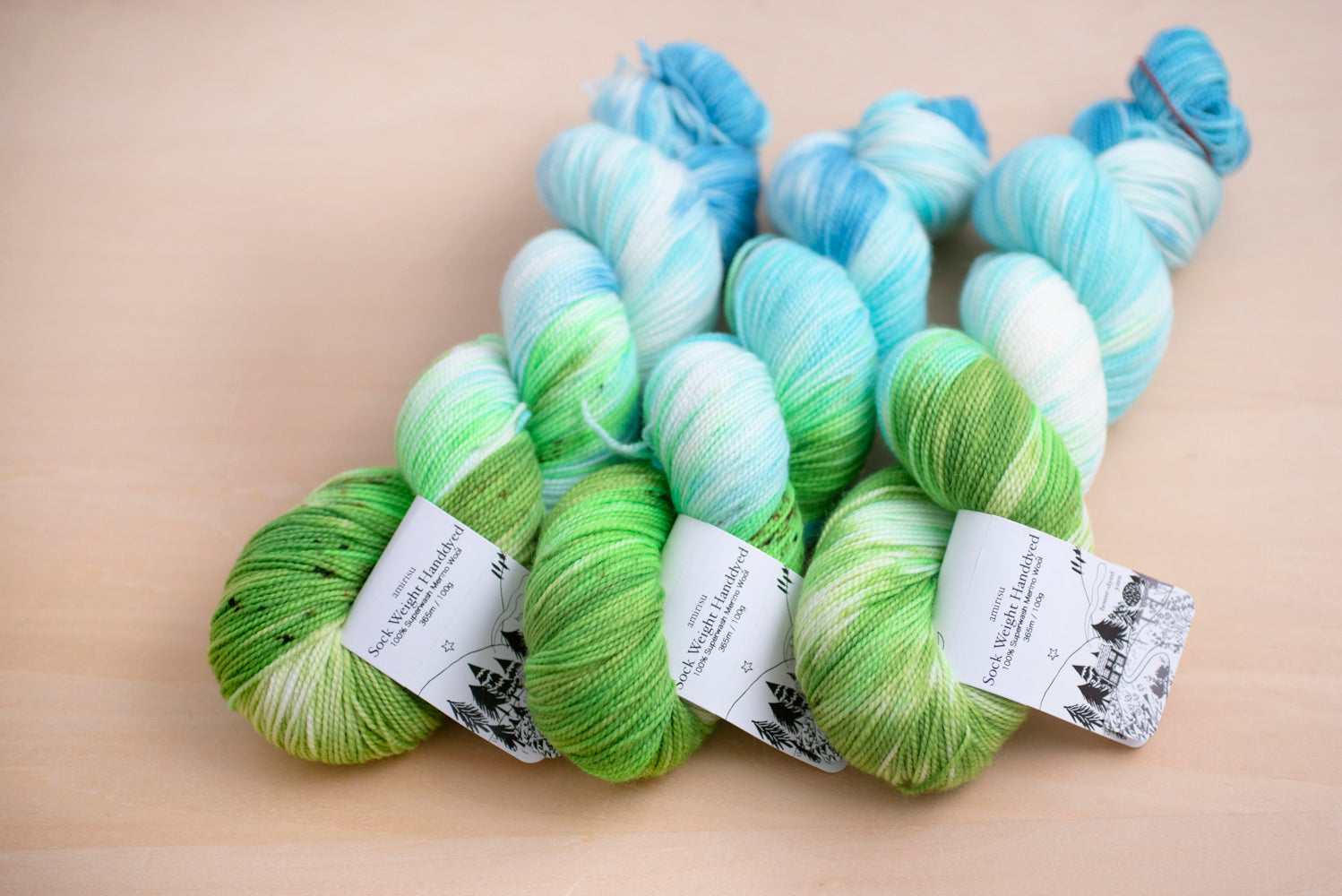 Sock Weight Hand Dyed - amirisu online store